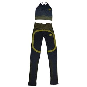 Engineered Life Activewear Set